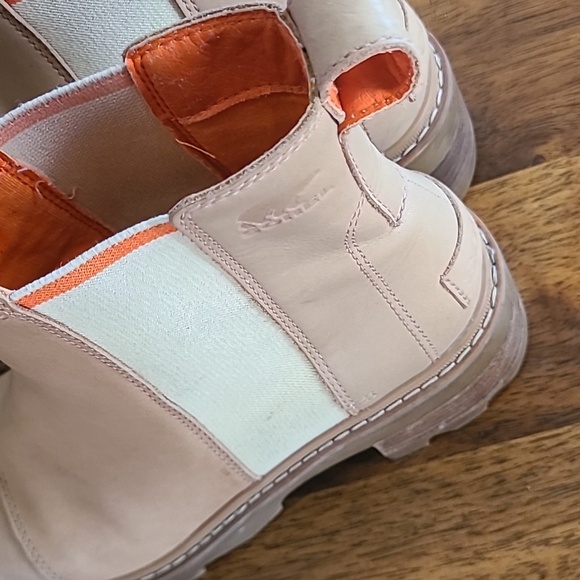 Sorel Joan Now Chelsea Tan Leather Ankle Boots 8.5 - Picture 6 of 9